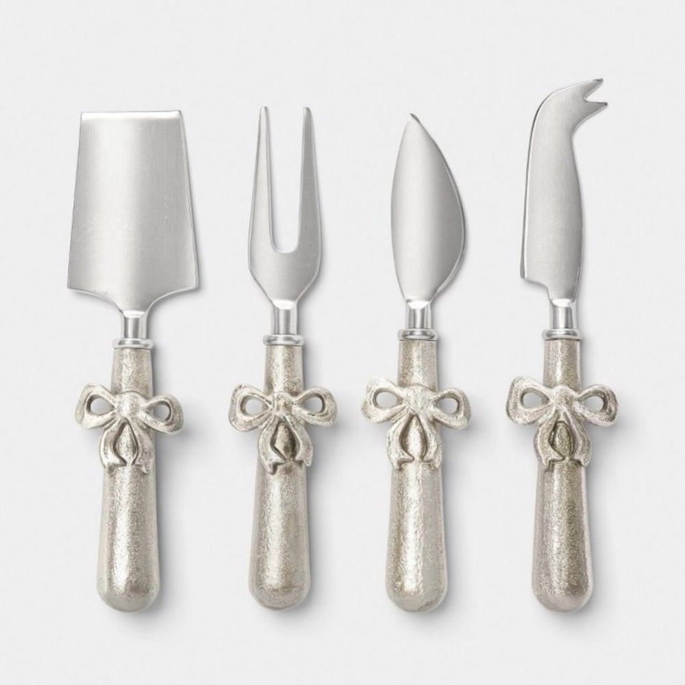 Bow Cheese Tools
